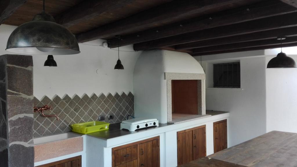 Casa Vacanze Villa Rosa Cala Gonone Buitenkant foto